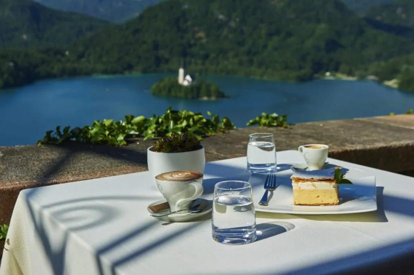 Bled Slott Restaurant Jezeršek image 3