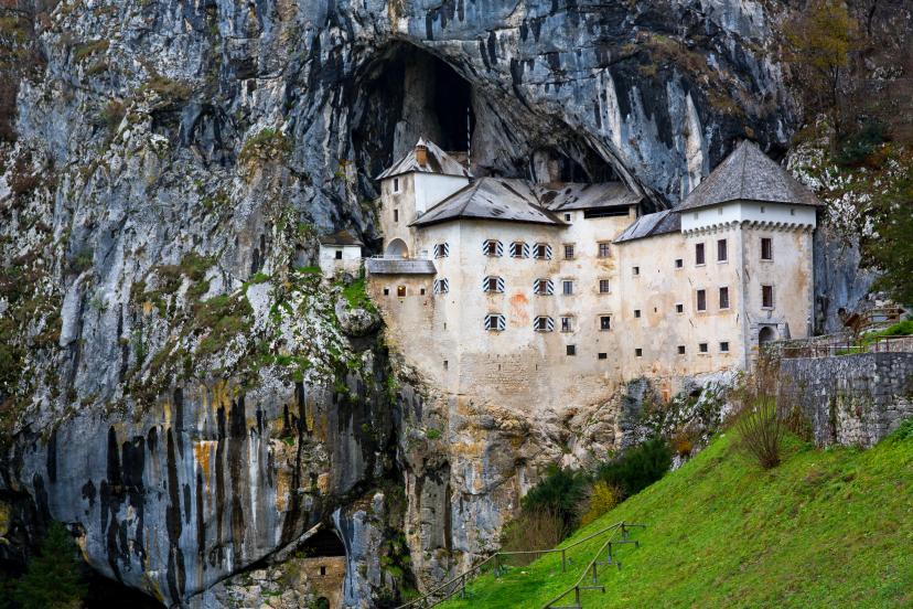 Predjama Castle image 1