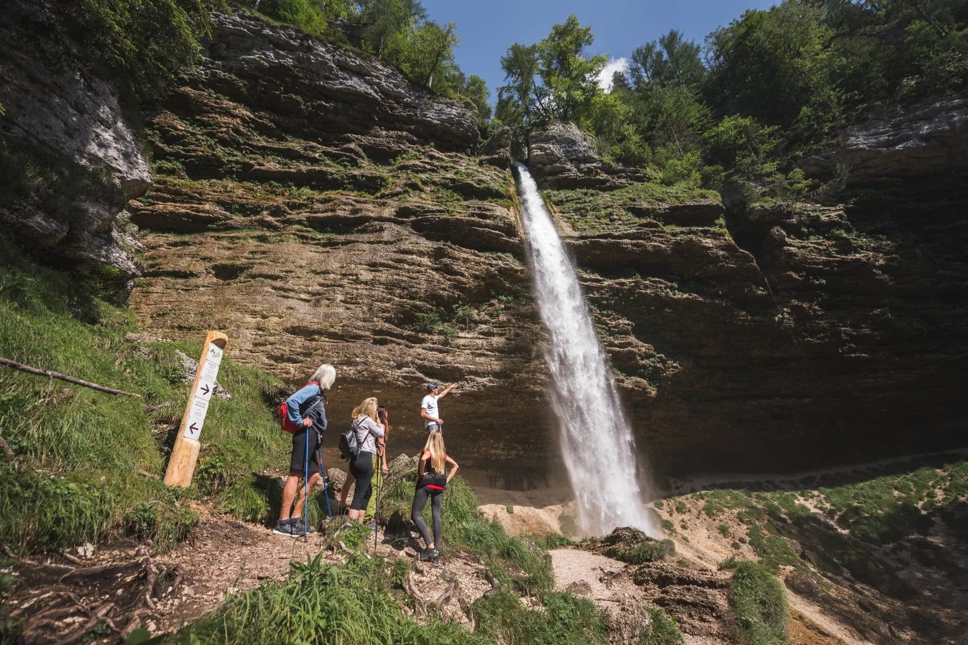 short hike to peričnik waterfall
